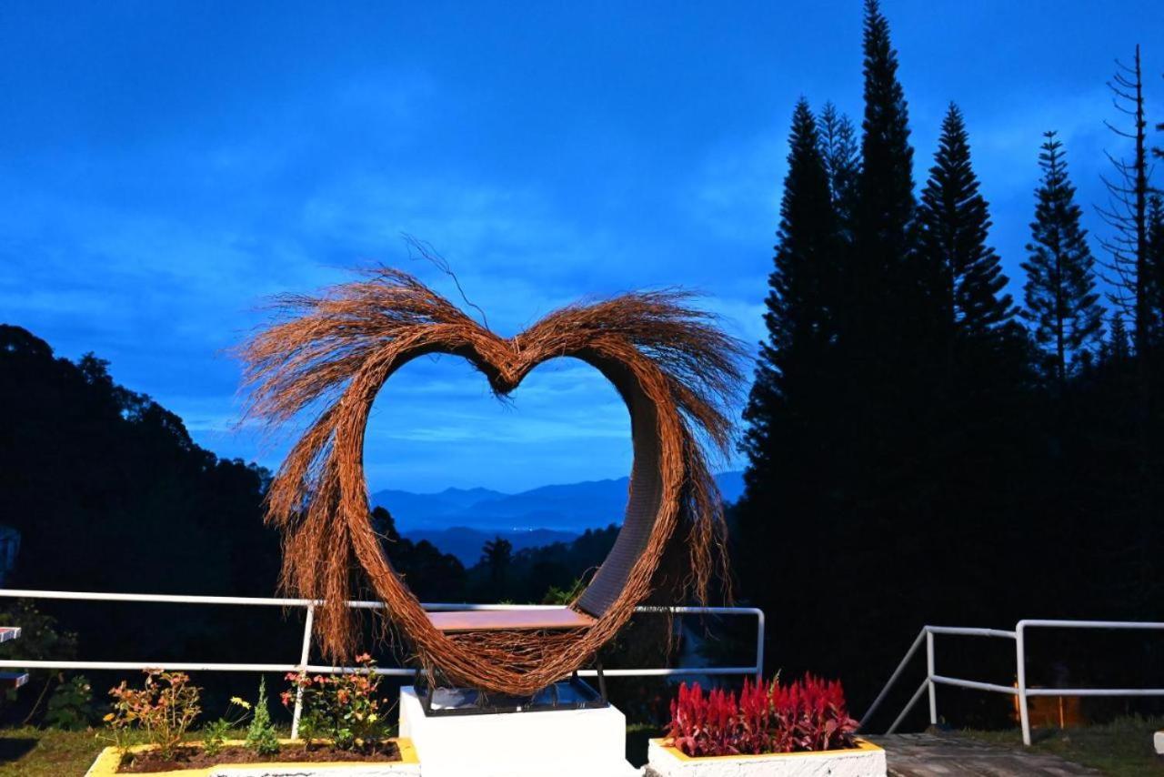 The Milky Way @ Pine Resort Fraser Hill Экстерьер фото